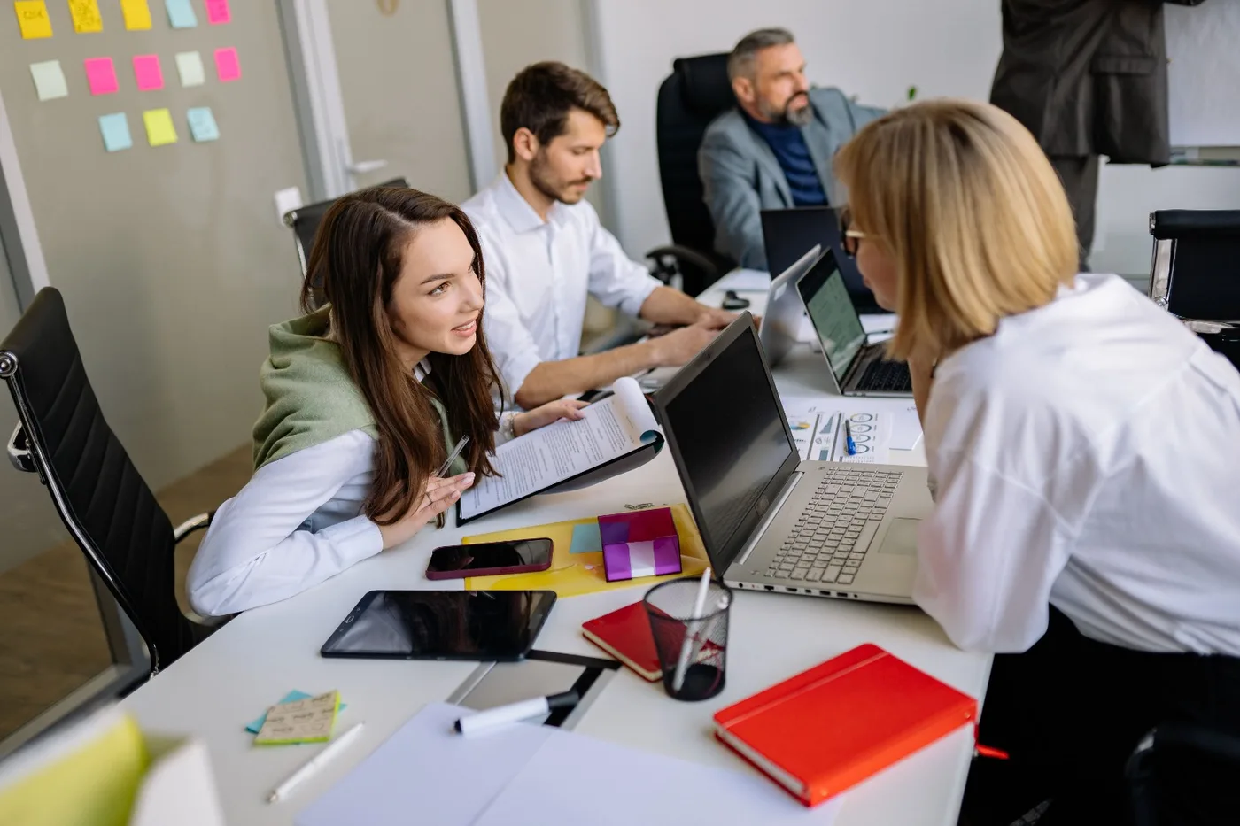 Effective communication is the foundation of every winning proposal. Our team engages in direct, transparent discussions to understand your unique business capa
